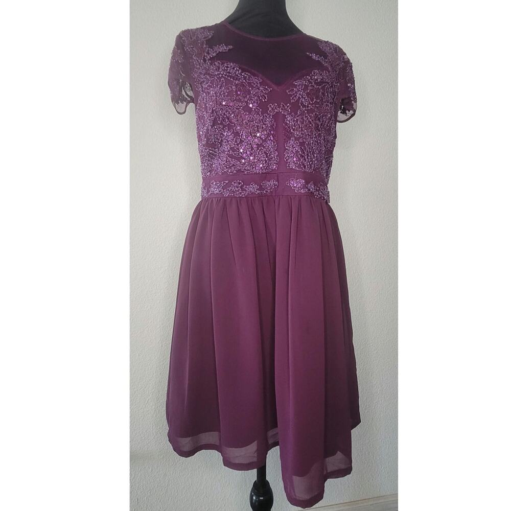 Purple Sheer Embellished Beaded Francesca's Medium Short Cocktail Party Dress